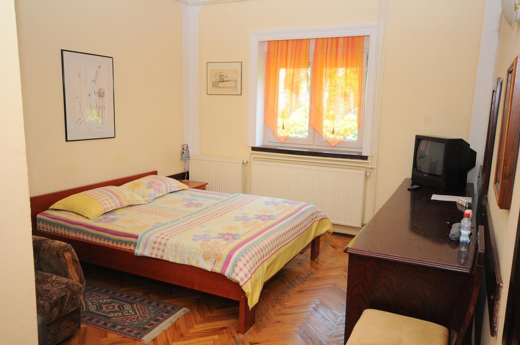 Vila Regina Palić Exteriör bild